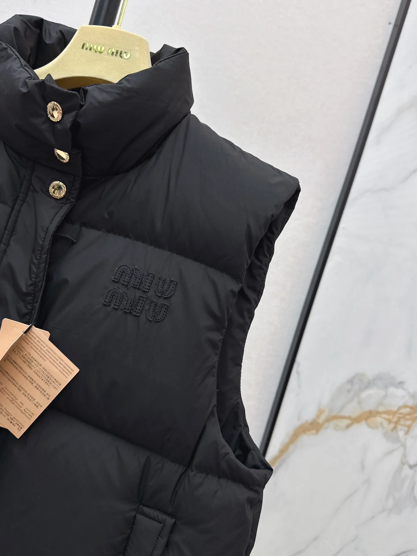 Miu Miu Down Jackets Original 165222