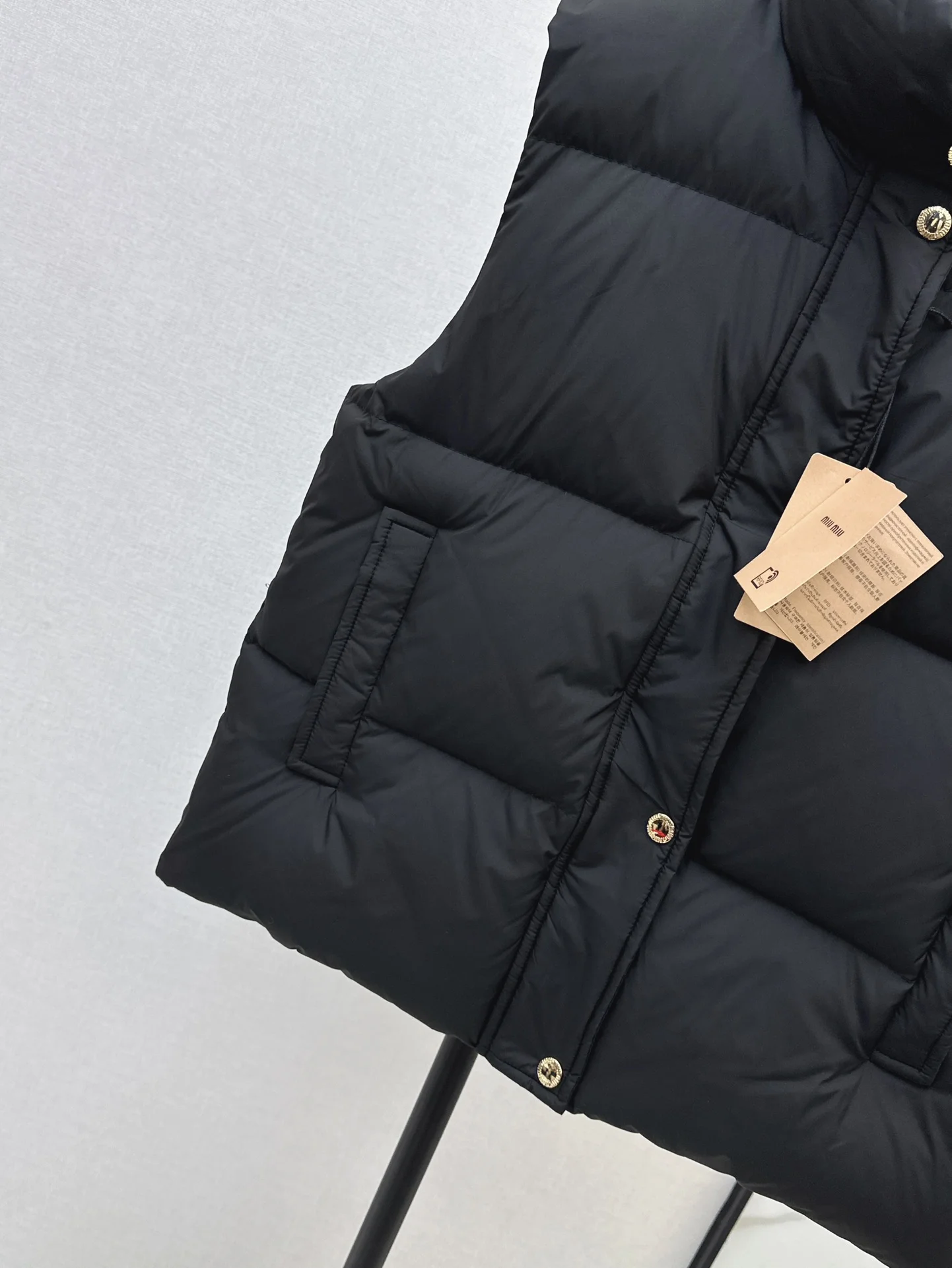 Miu Miu Down Jackets Original 165222