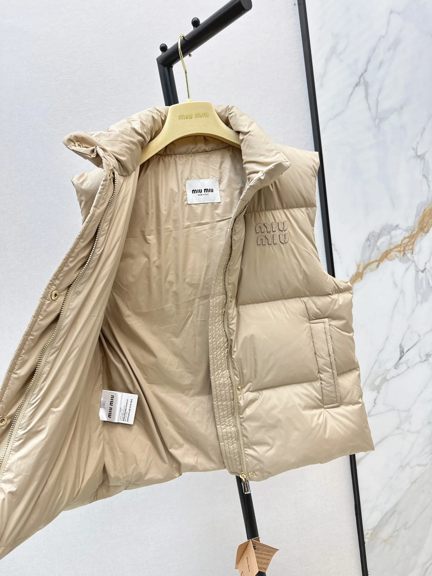 Cozy Miu Miu Down Jackets 165226