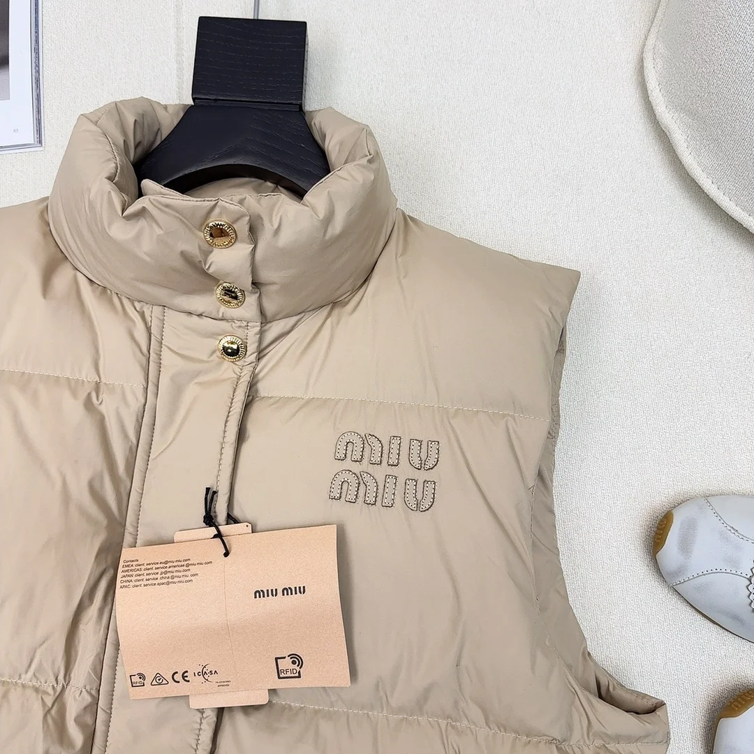 Miu Miu Down Jackets TimelessDesign 165304