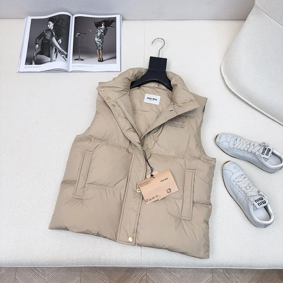 Miu Miu Down Jackets TimelessDesign 165304