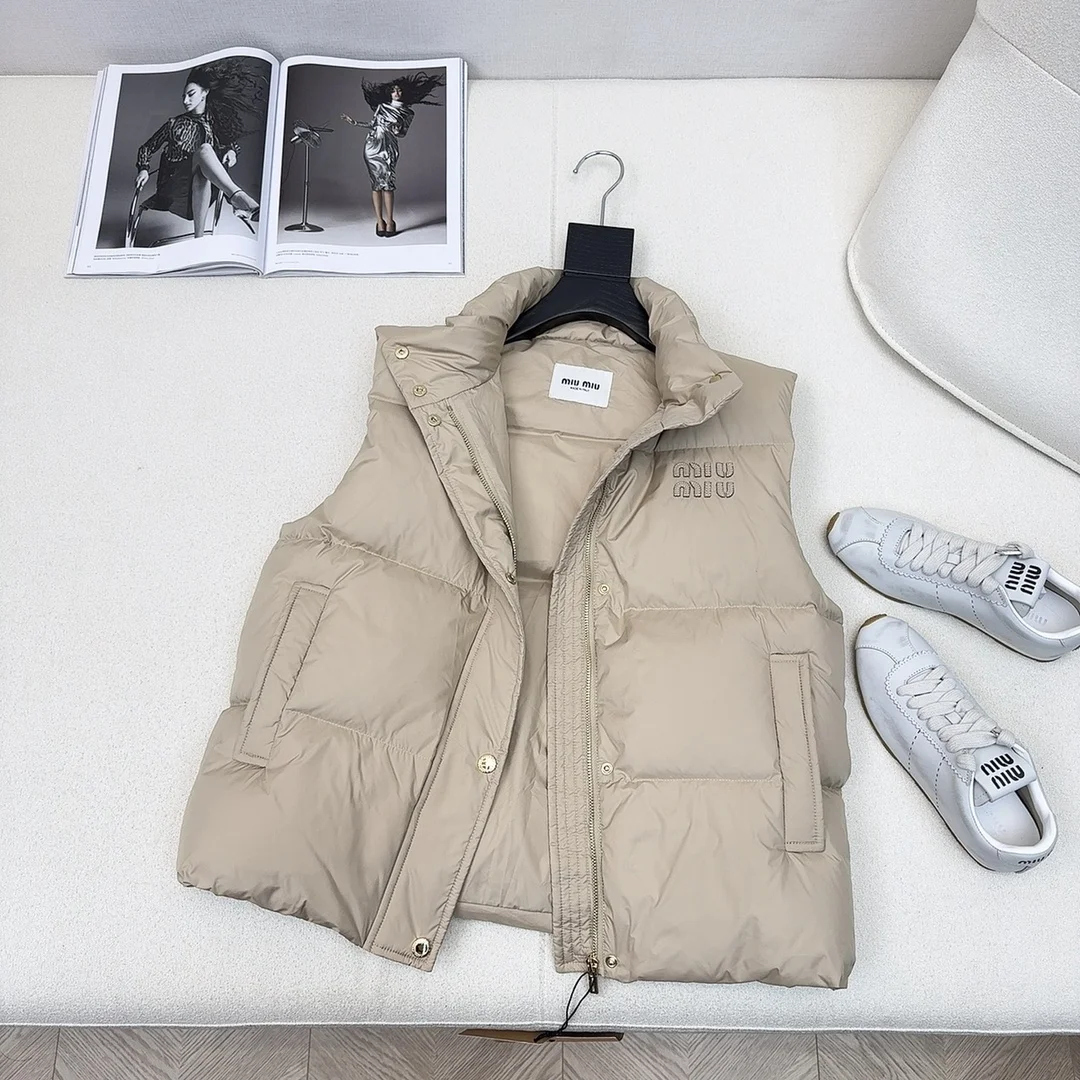 Miu Miu Down Jackets TimelessDesign 165304