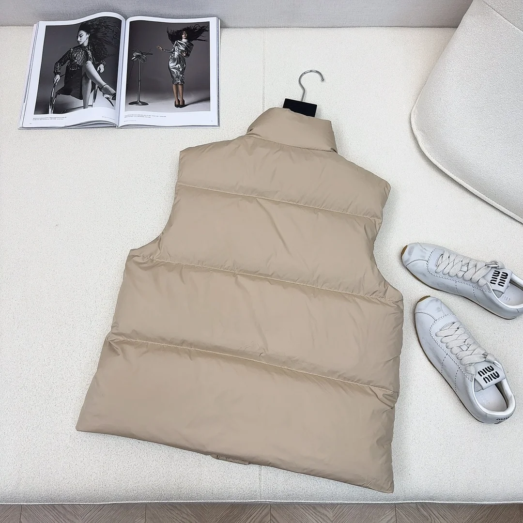 Miu Miu Down Jackets TimelessDesign 165304