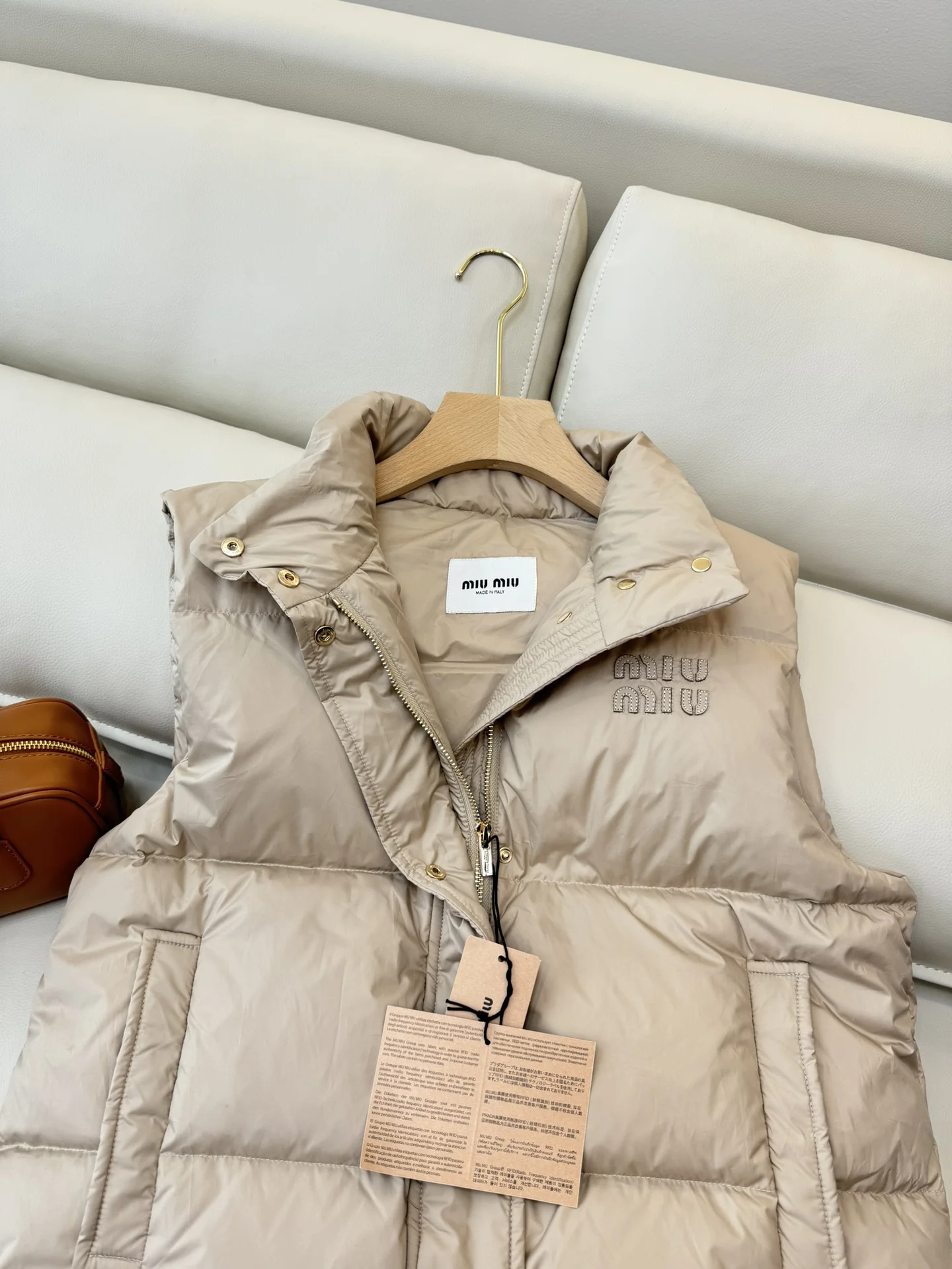 Miu Miu Down Jackets Breathable 165221