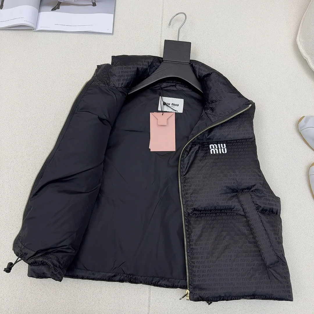 Miu Miu Down Jackets Comfortable 165217
