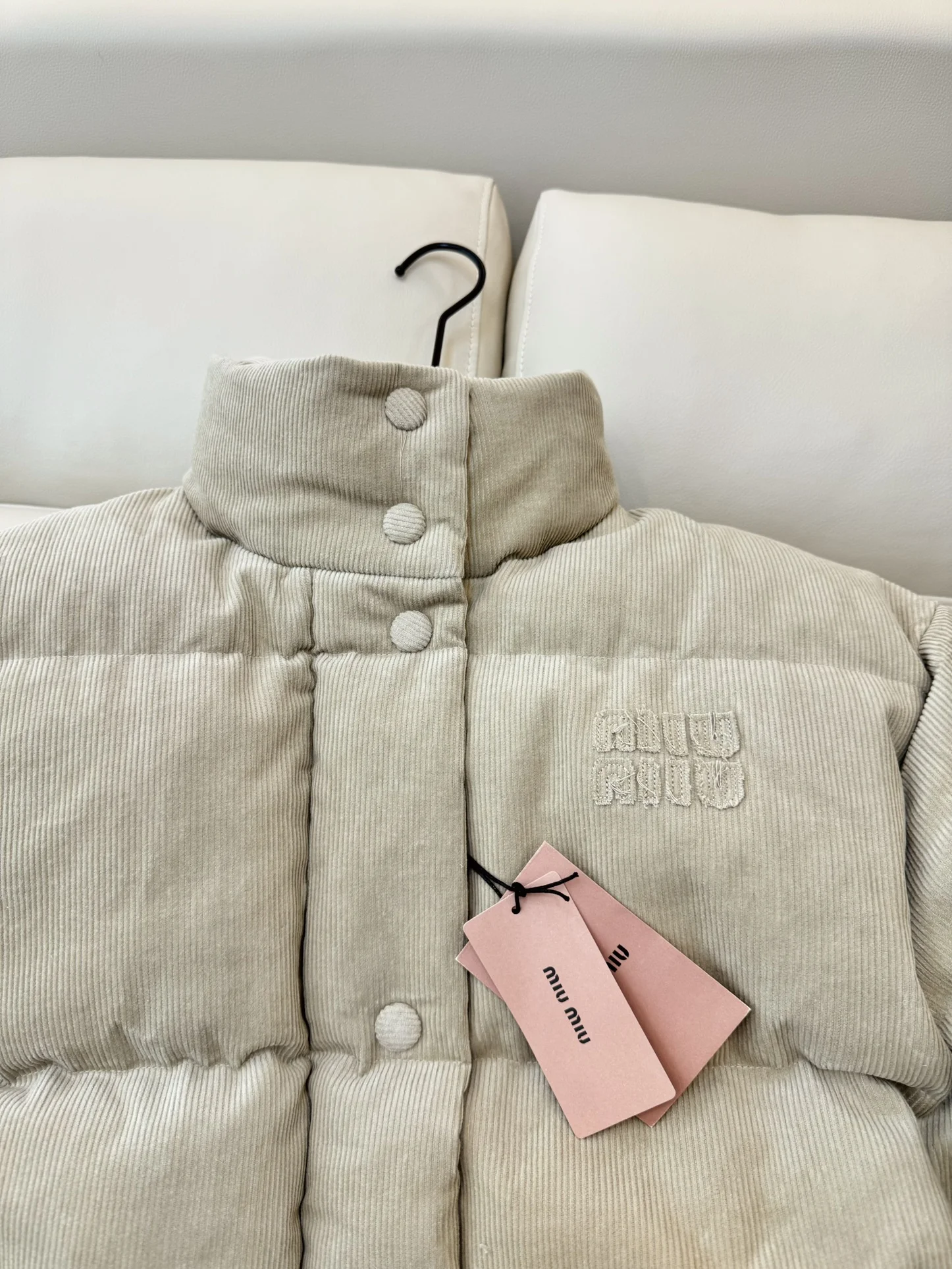 Resilient Miu Miu Down Jackets 165263