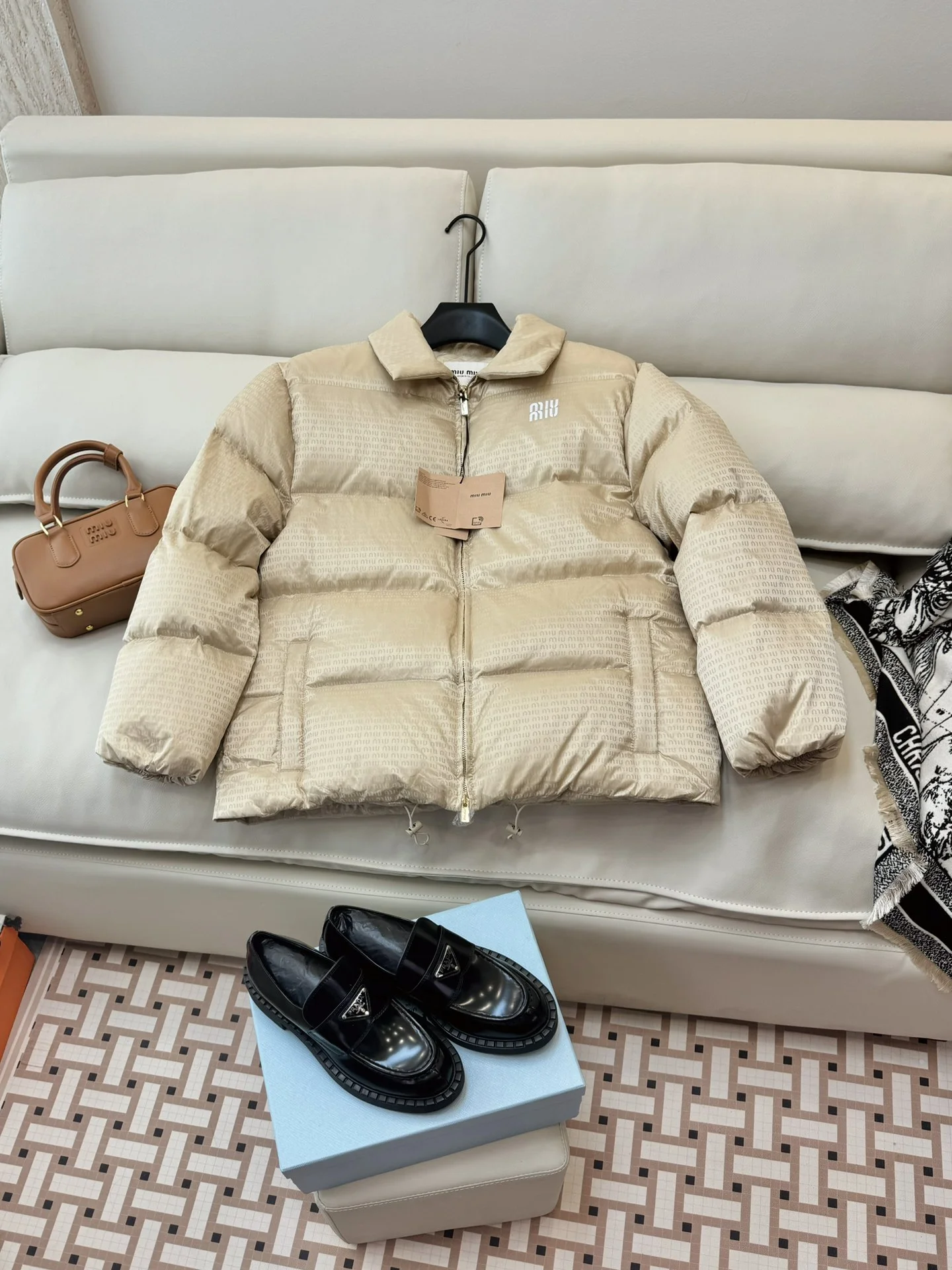 Trendsetting Miu Miu Down Jackets 165214