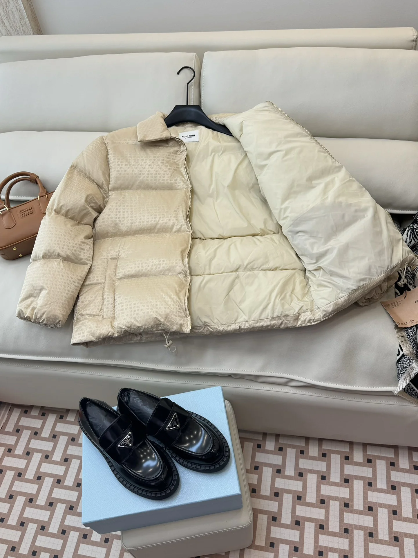 Trendsetting Miu Miu Down Jackets 165214