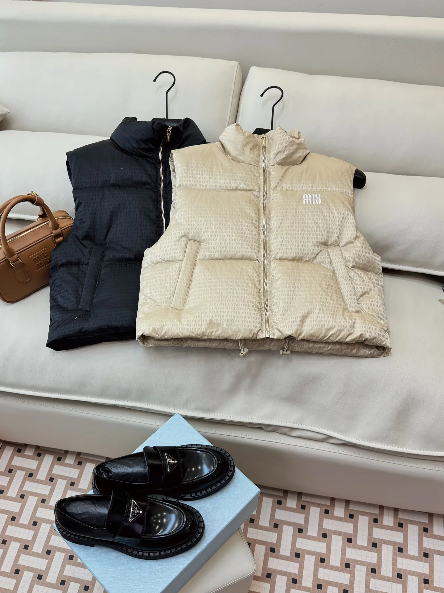 Resilient Miu Miu Down Jackets 165211
