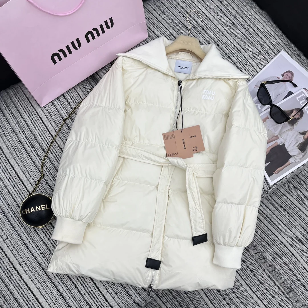 Trendsetting Miu Miu Down Jackets 165195