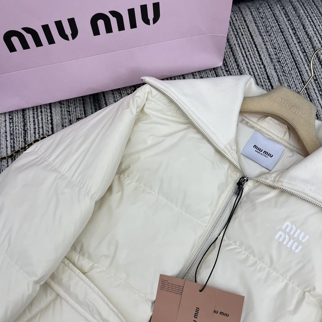 Trendsetting Miu Miu Down Jackets 165195