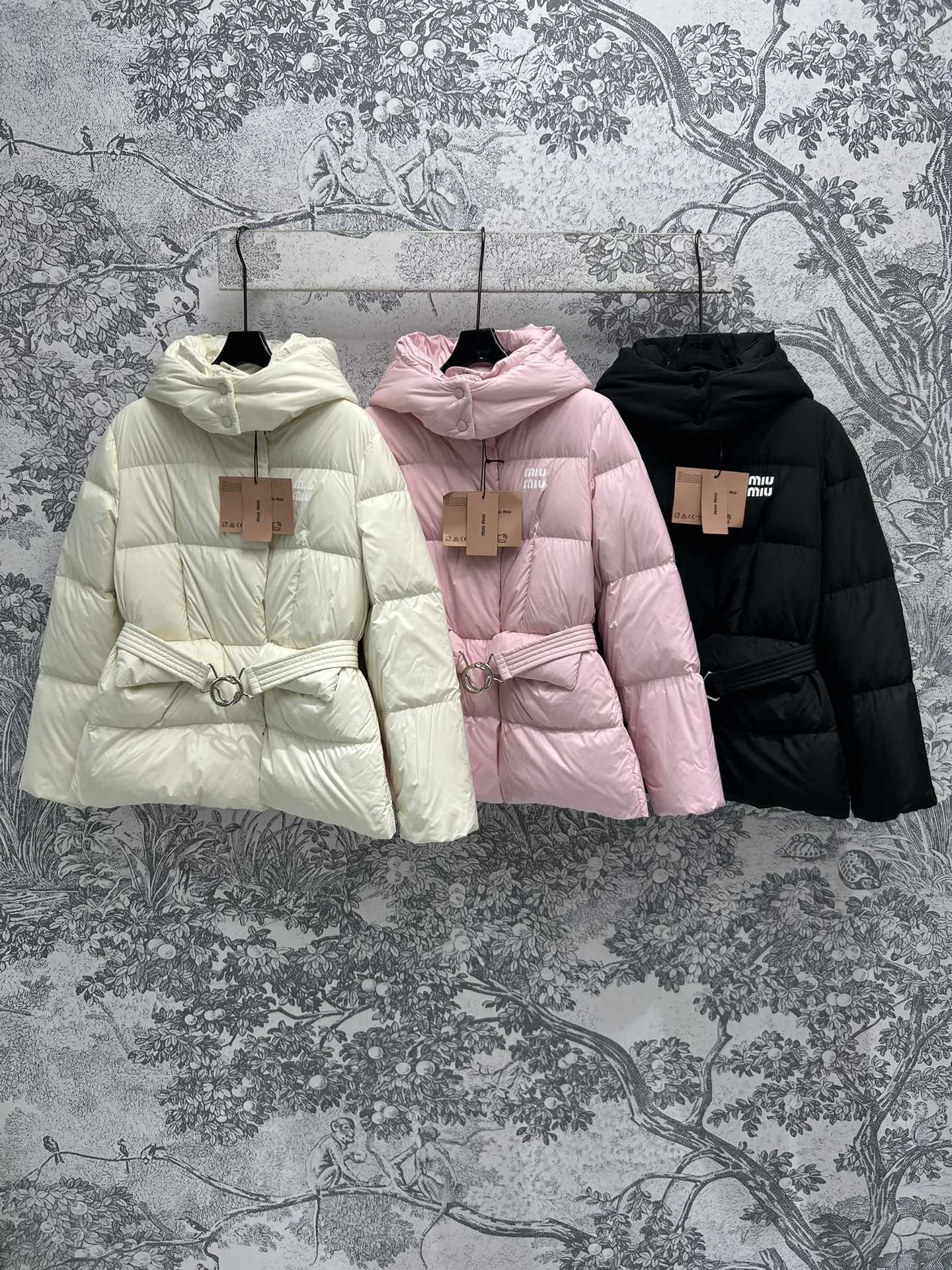 Miu Miu Down Jackets ZipUp 165192