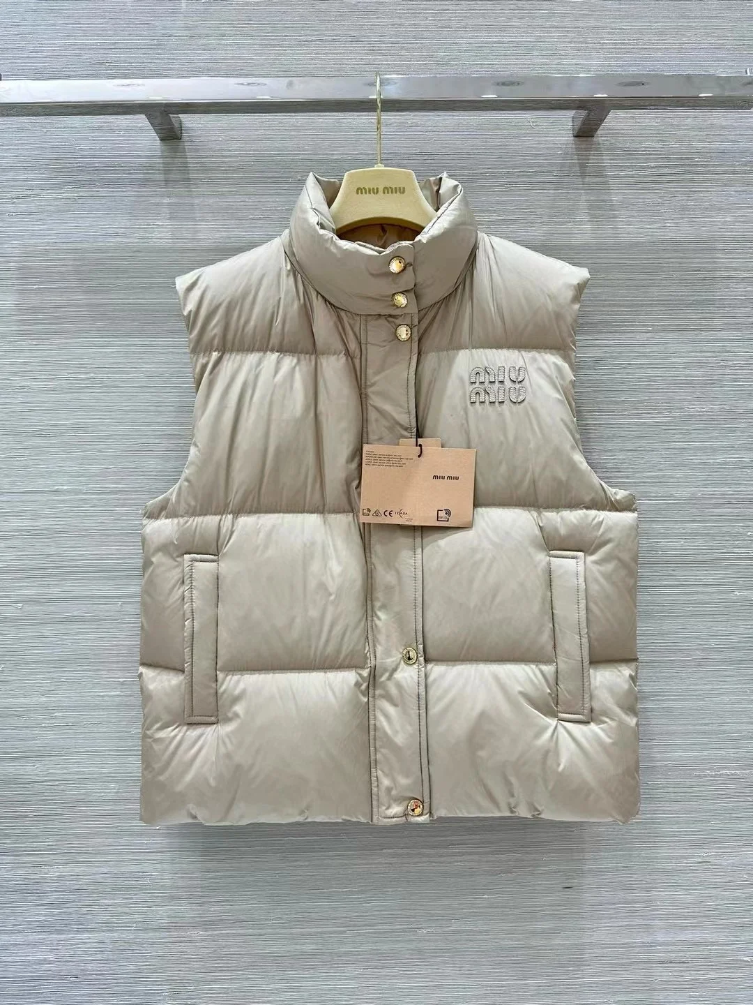 RelaxedFit Miu Miu Down Jackets 165189