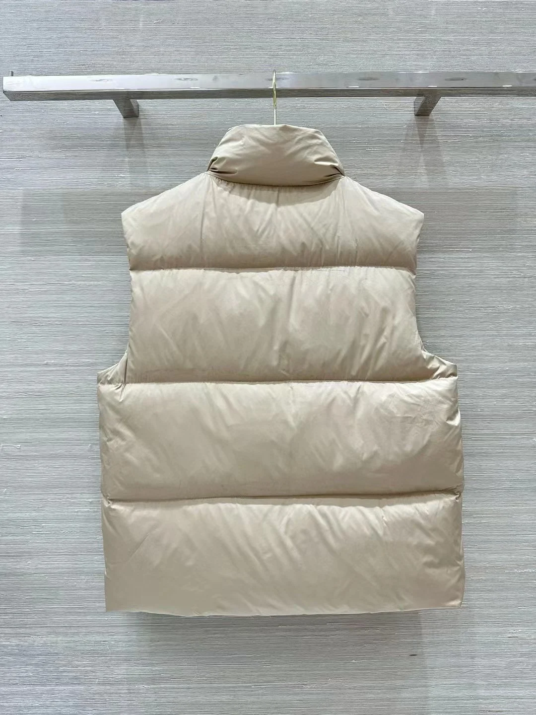 RelaxedFit Miu Miu Down Jackets 165189