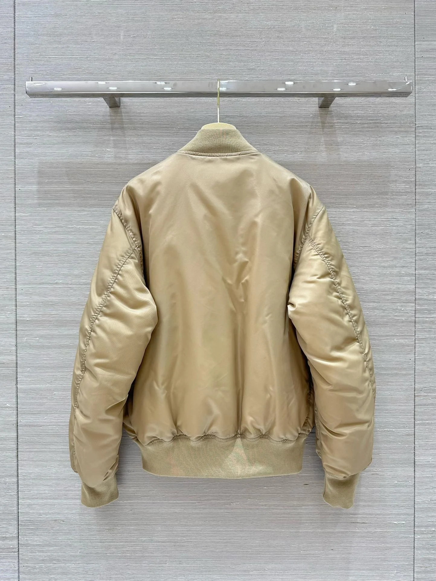 Miu Miu Down Jackets WellDesigned 165191