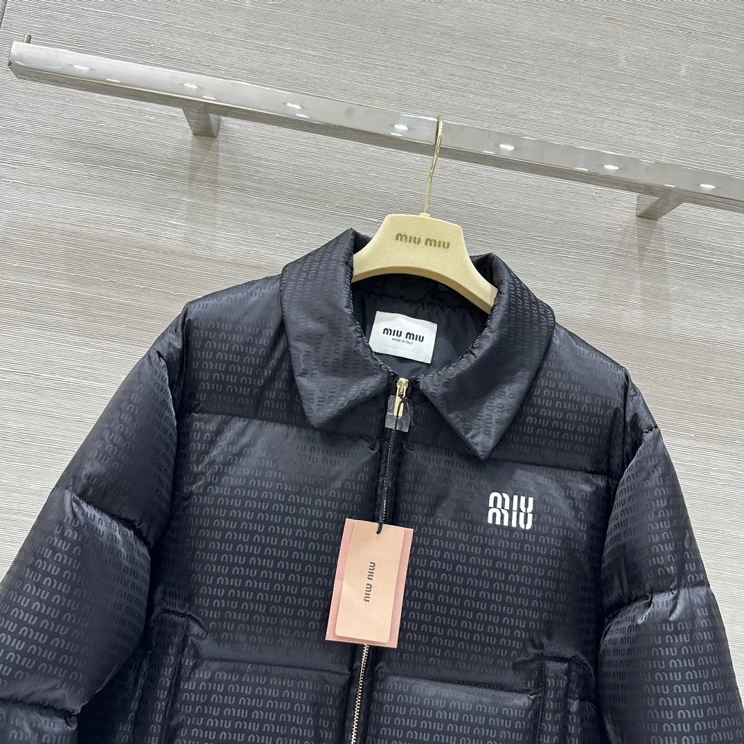 SmoothTexture Miu Miu Down Jackets 165269