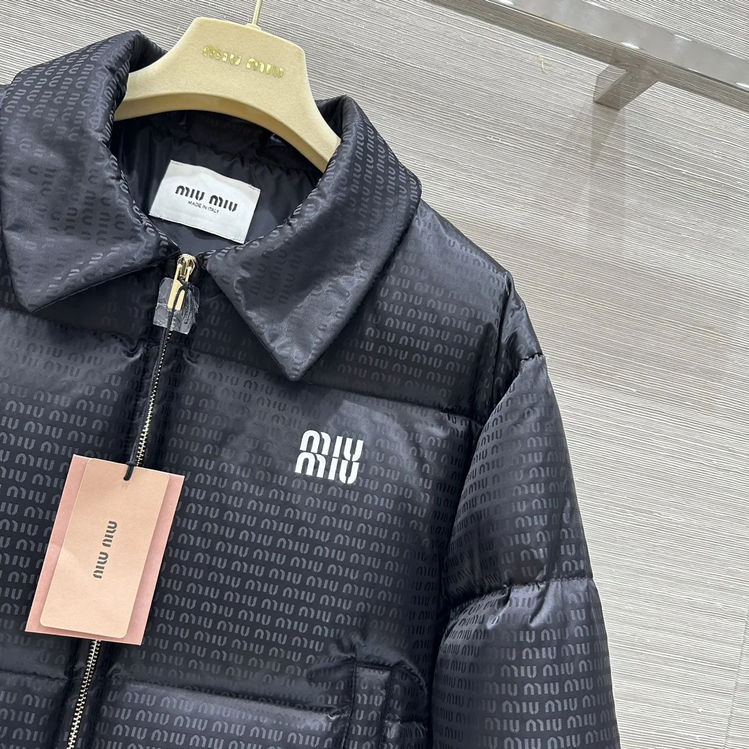 SmoothTexture Miu Miu Down Jackets 165269