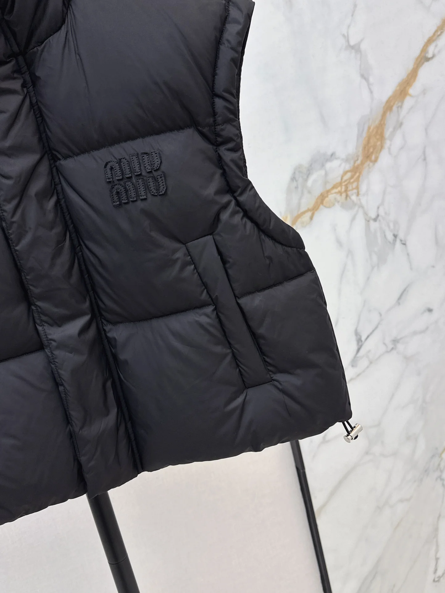 Miu Miu Down Jackets ComfortFit 165233