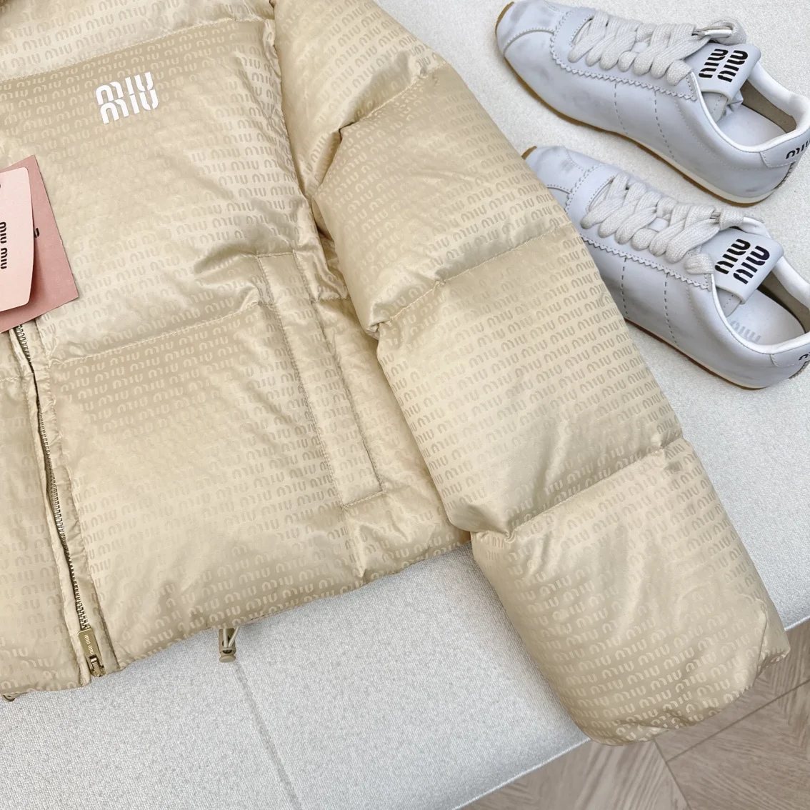 SoftTouch Miu Miu Down Jackets 165174