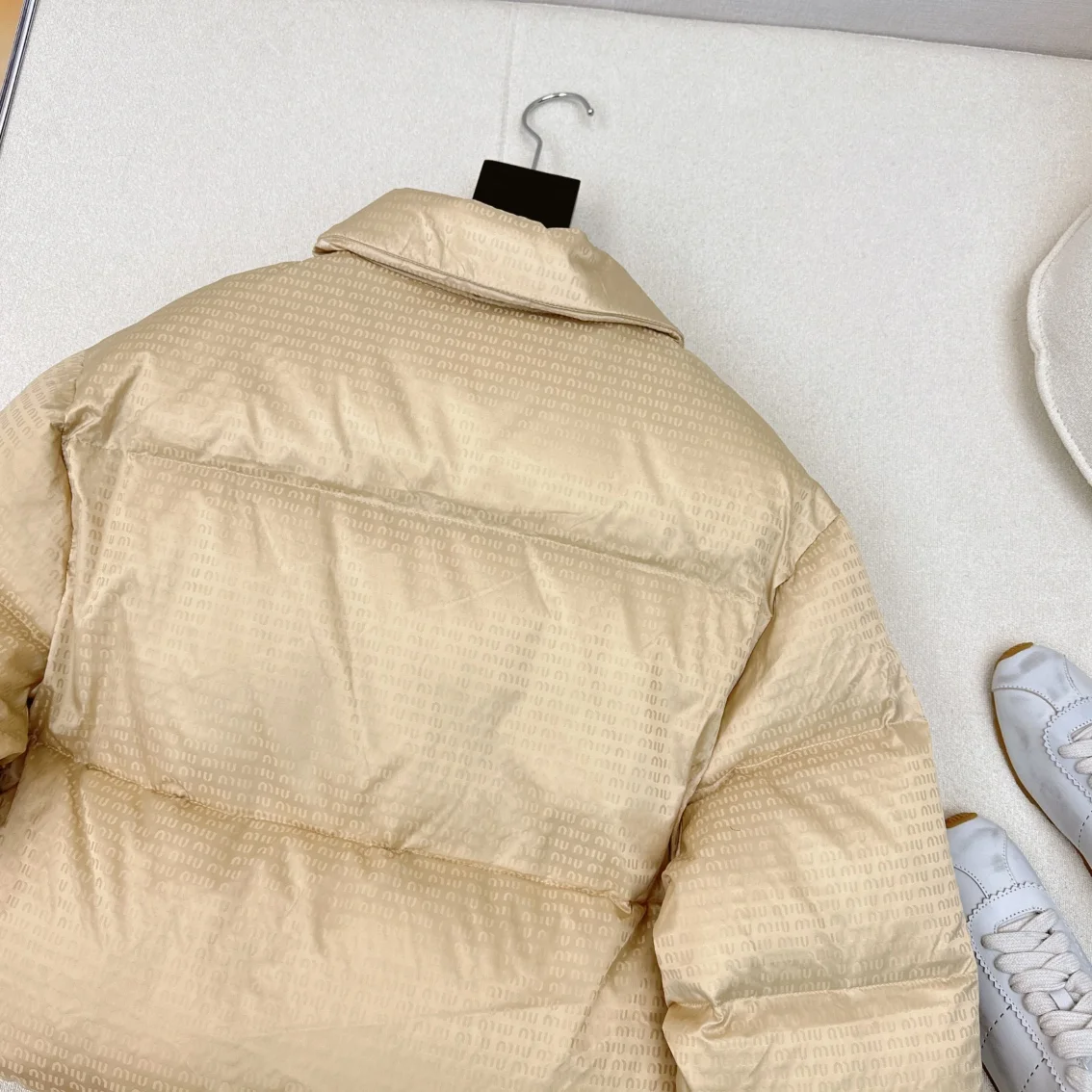 SoftTouch Miu Miu Down Jackets 165174