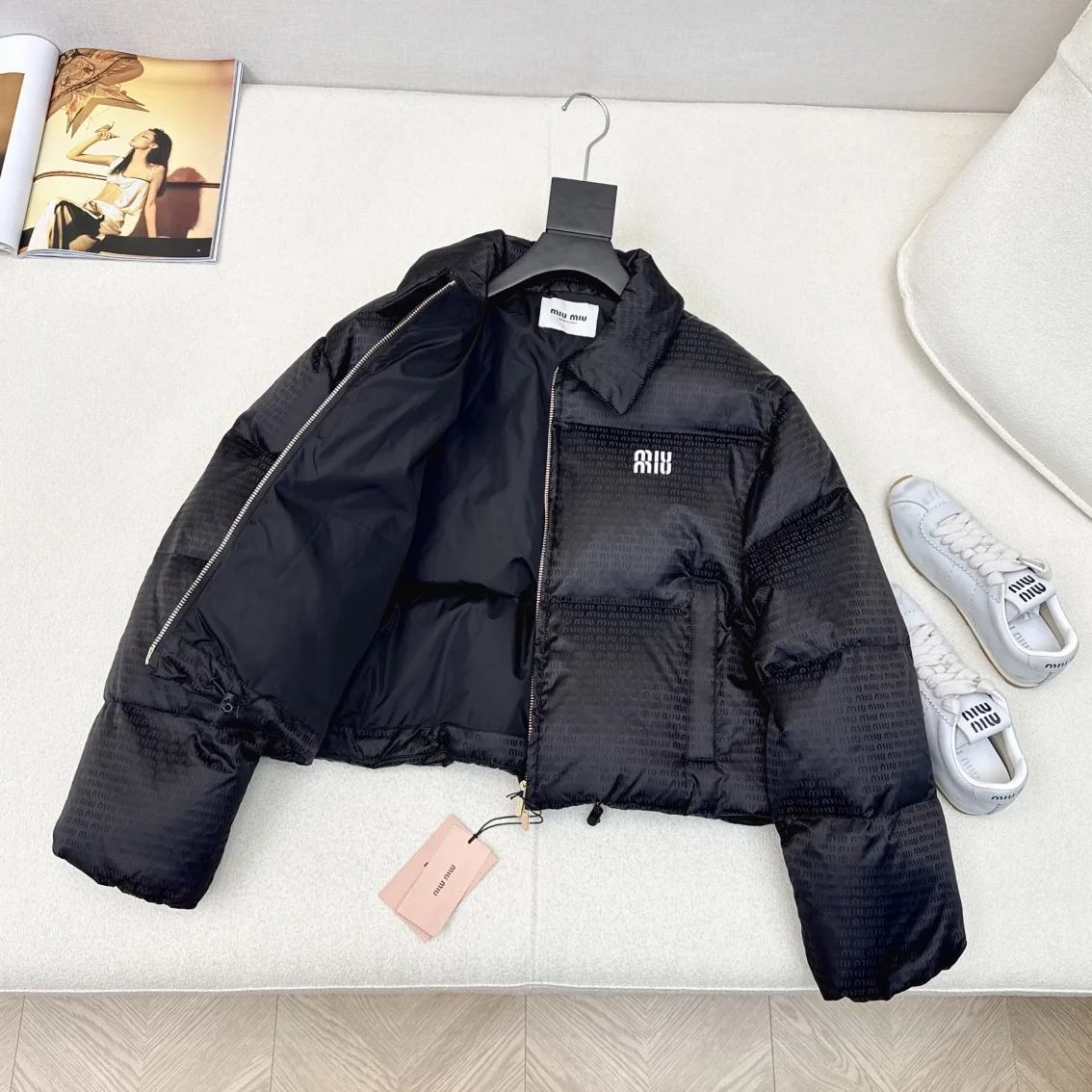 Miu Miu Down Jackets Comfortable 165173