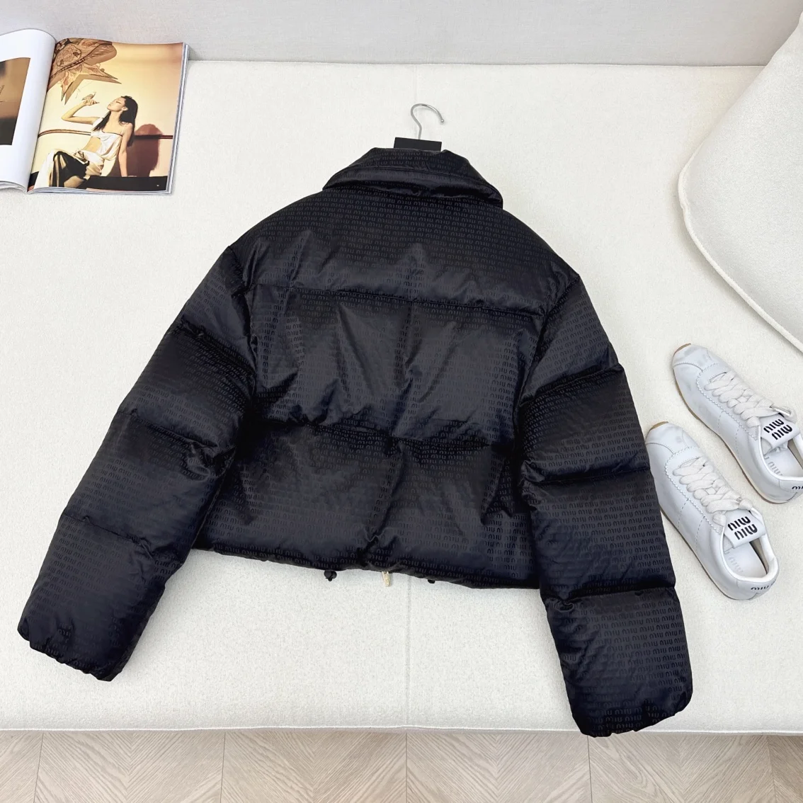 Miu Miu Down Jackets Comfortable 165173