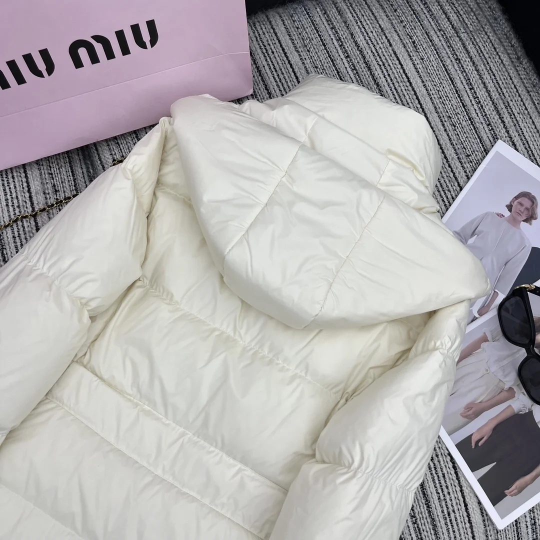 Miu Miu Down Jackets Packable 165172