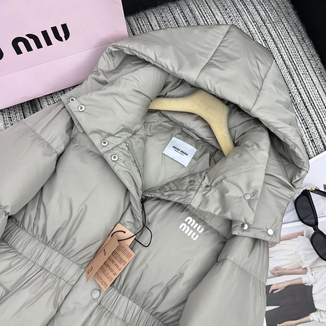 Vibrant Miu Miu Down Jackets 165162