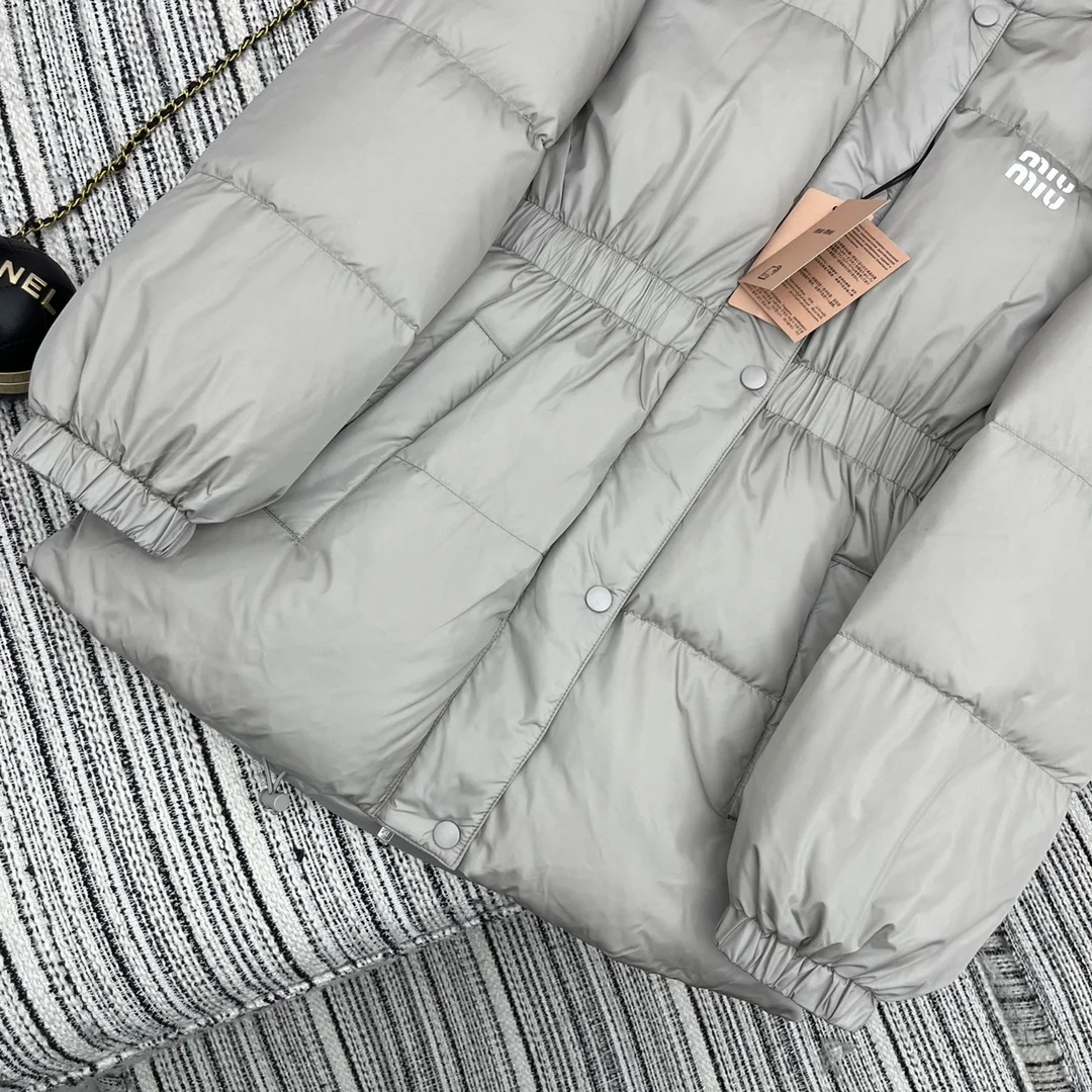 Vibrant Miu Miu Down Jackets 165162