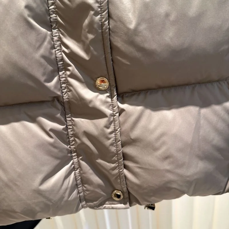 SmoothTexture Miu Miu Down Jackets 164972