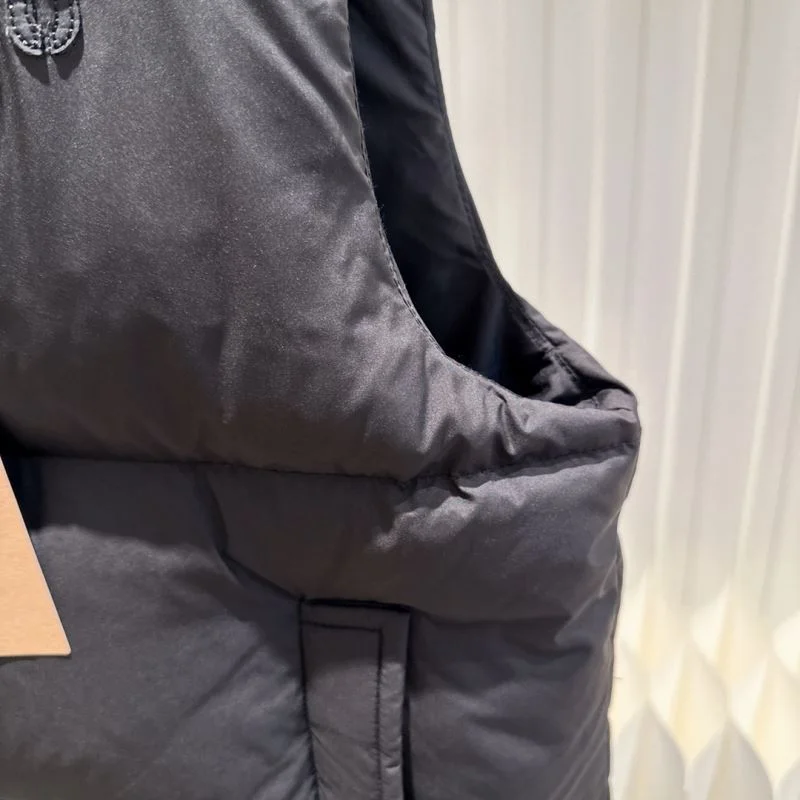 Miu Miu Down Jackets UrbanStyle 164934
