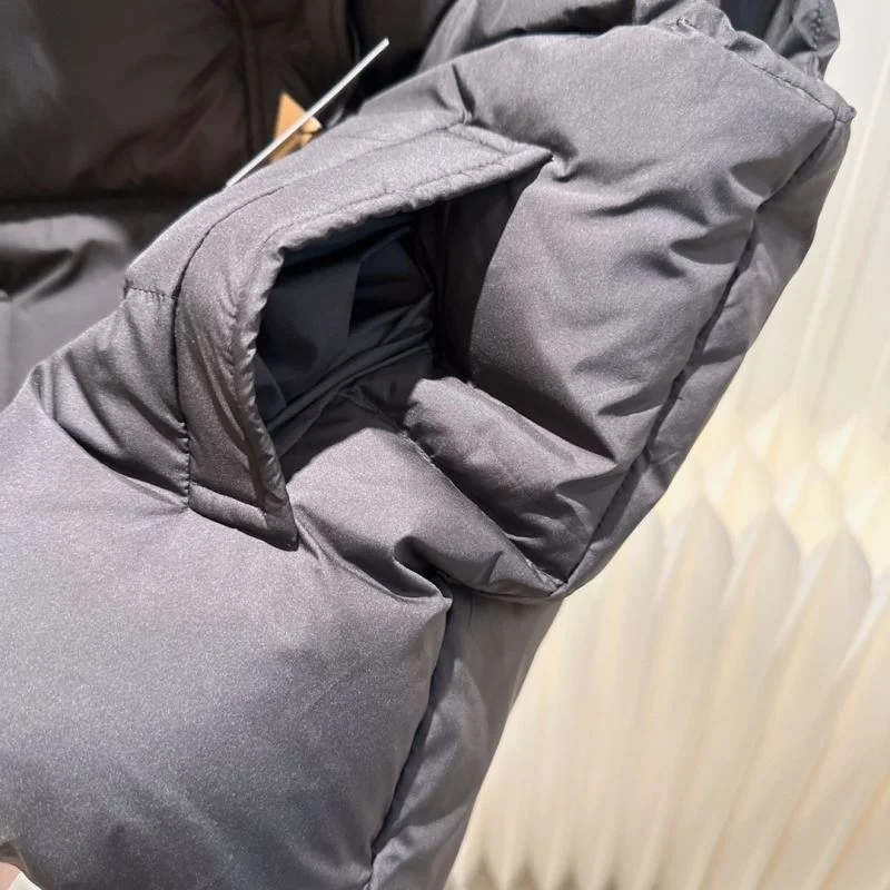 Miu Miu Down Jackets UrbanStyle 164934