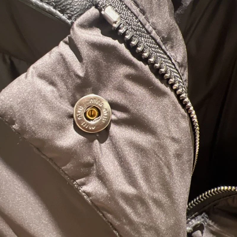 Miu Miu Down Jackets Comfortable 164968