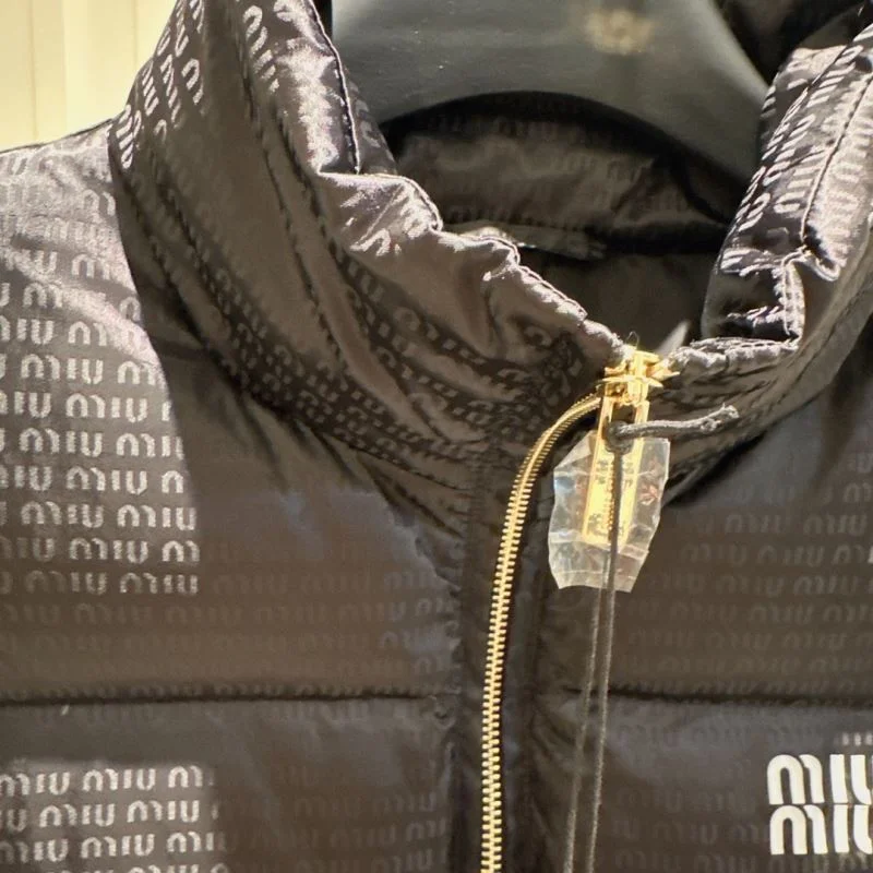 Sporty Miu Miu Down Jackets 164908