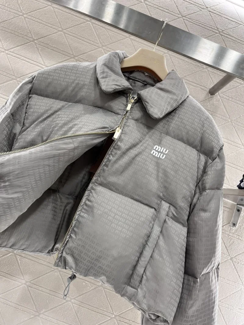 Miu Miu Down Jackets Versatile 164907