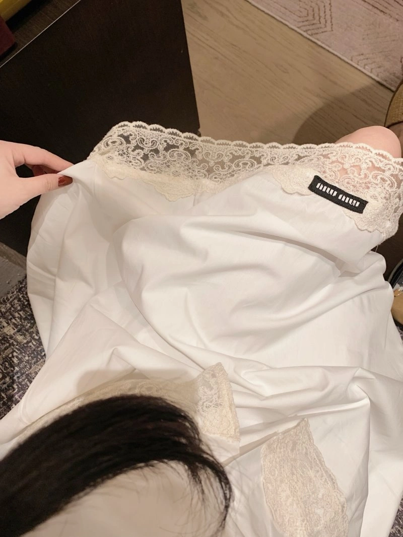 Miu Miu Dress Suits ModernLook 152160