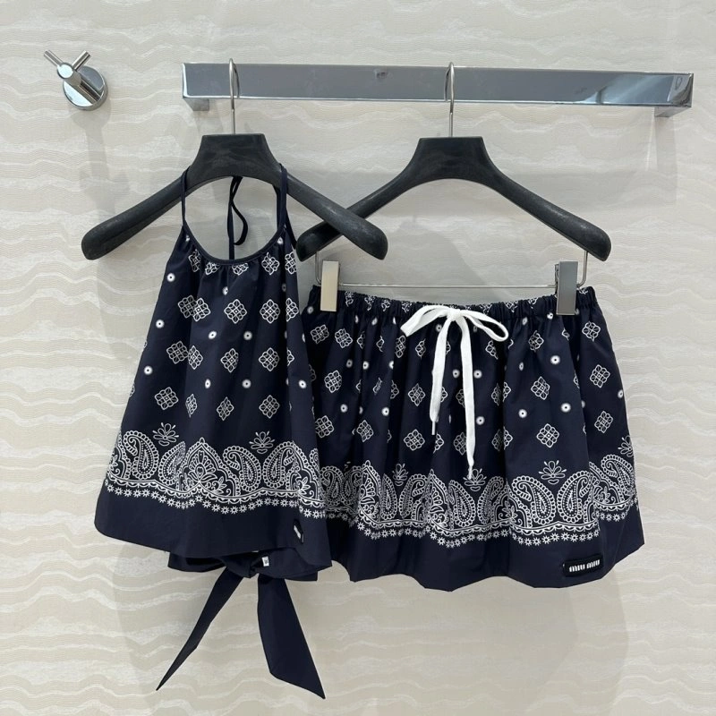 Miu Miu Dress Suits Durable 151287