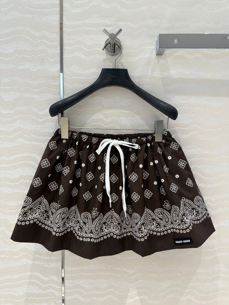 Miu Miu Dress Suits UrbanStyle 151286