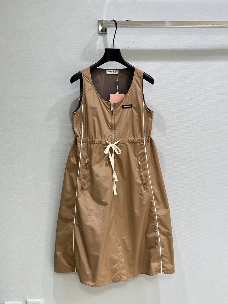 Miu Miu Dress Suits AllSeason 151272