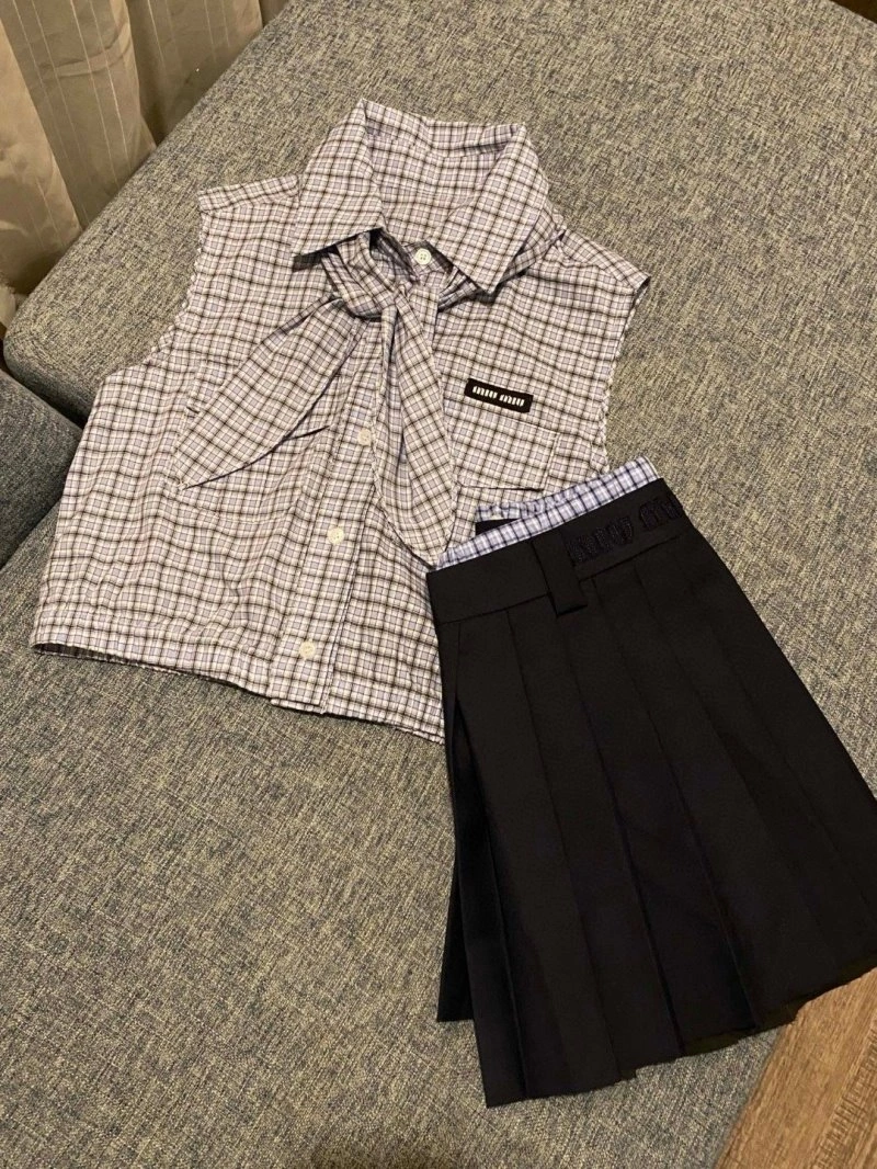 Miu Miu Dress Suits Sustainable 151267