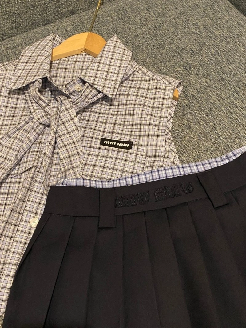 Miu Miu Dress Suits Sustainable 151267