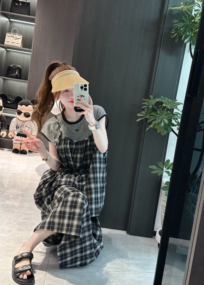 Cozy Miu Miu Dress Suits 151274