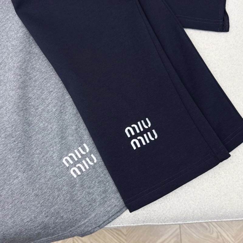 Miu Miu Dress Suits WaterResistant 151276