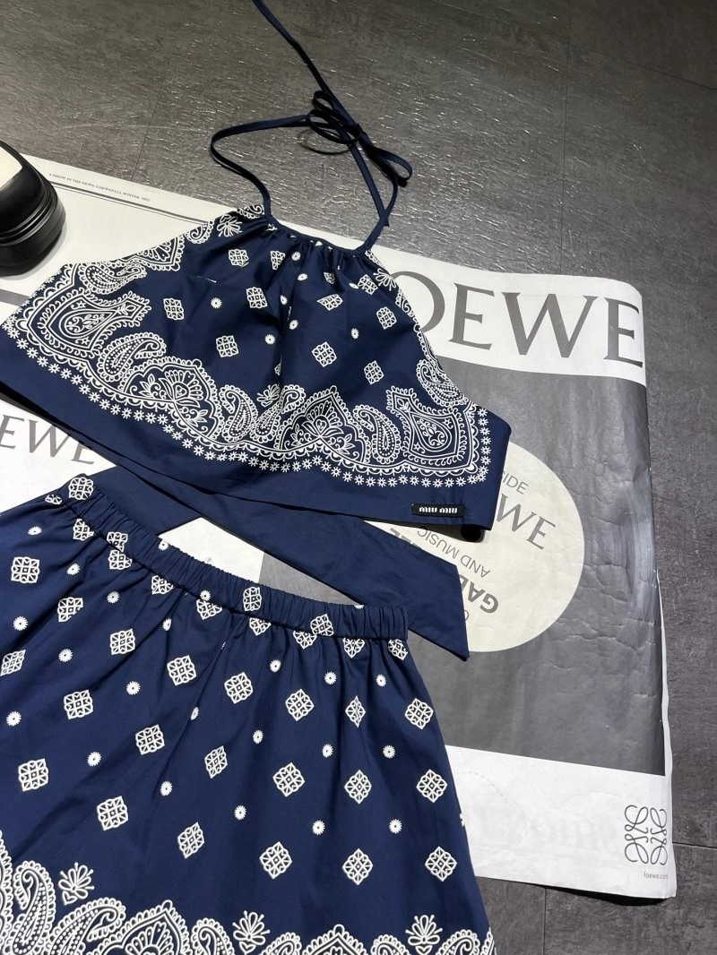 Miu Miu Dress Suits DailyWear 156368