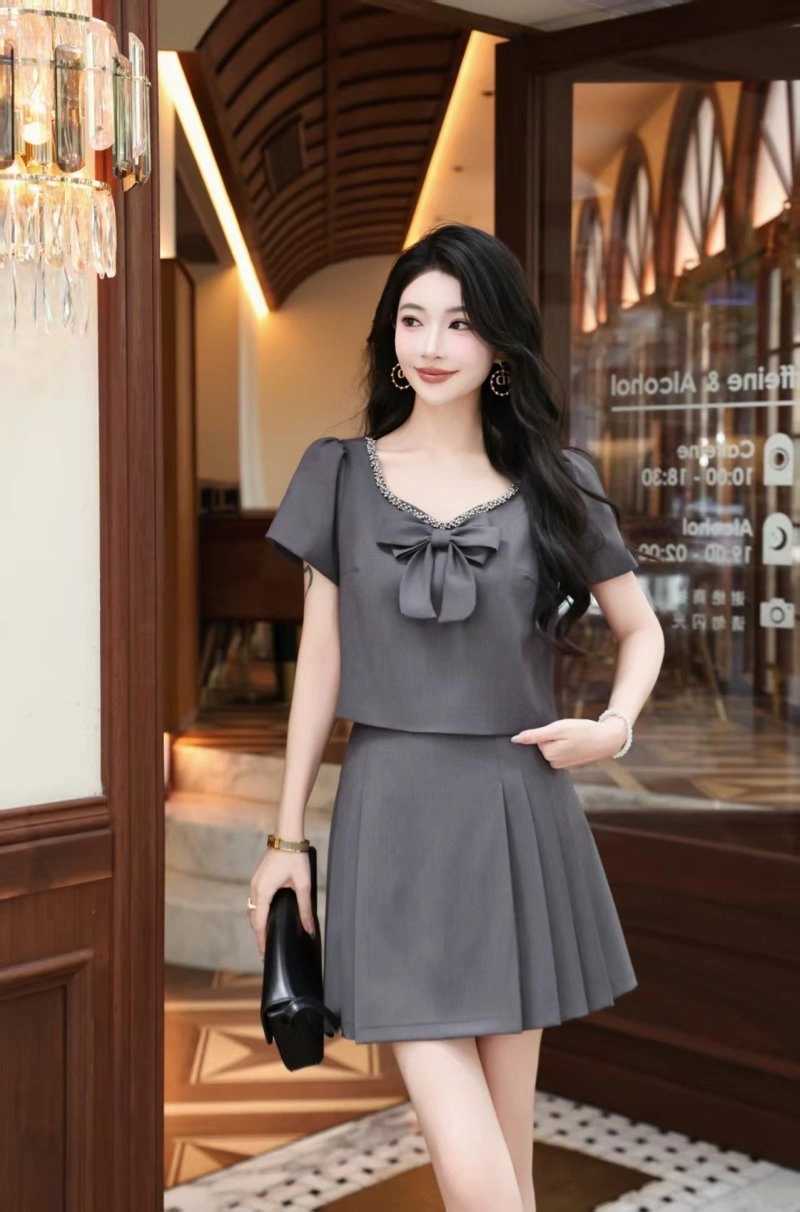 Flexible Miu Miu Dress Suits 156337