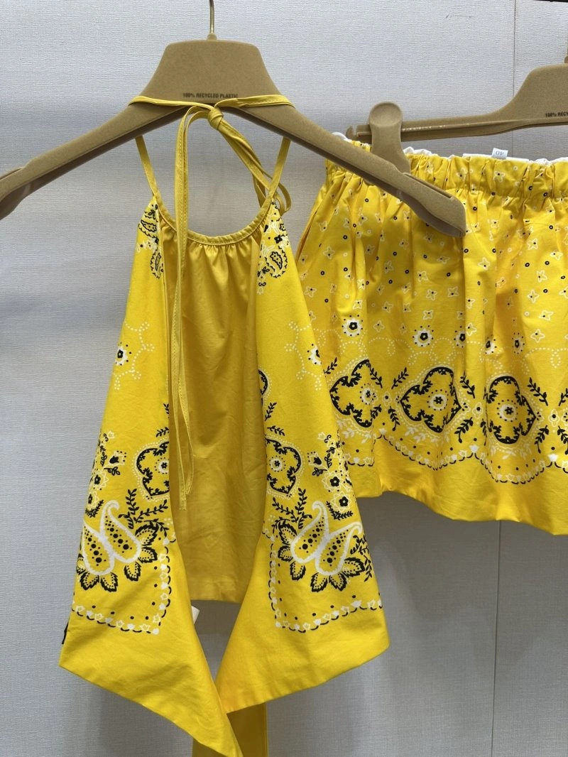 Miu Miu Dress Suits FreshLook 148998