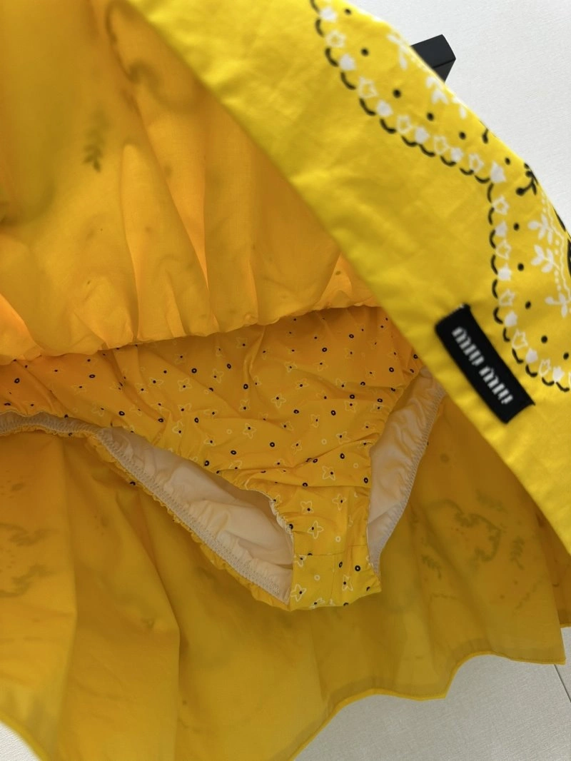 Miu Miu Dress Suits FreshLook 148998