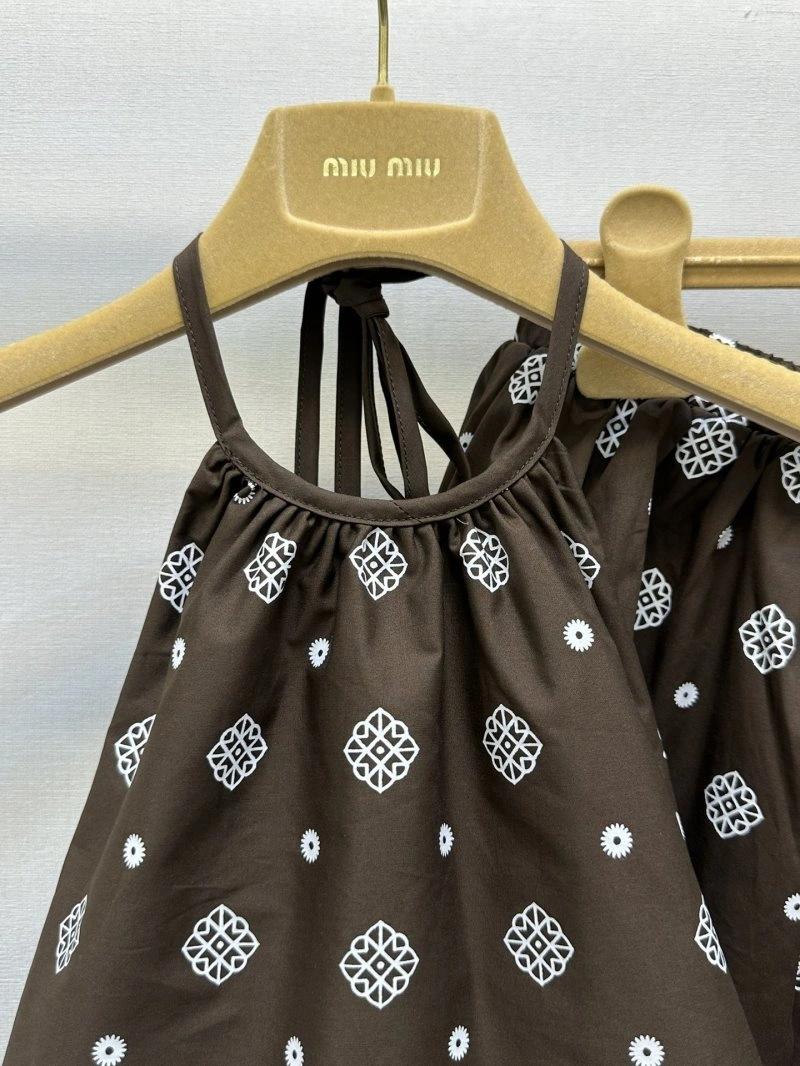 Miu Miu Dress Suits Versatile 148936