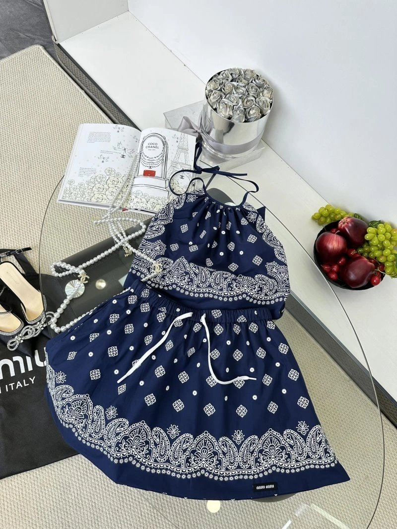Miu Miu Dress Suits EasyMatch 154525