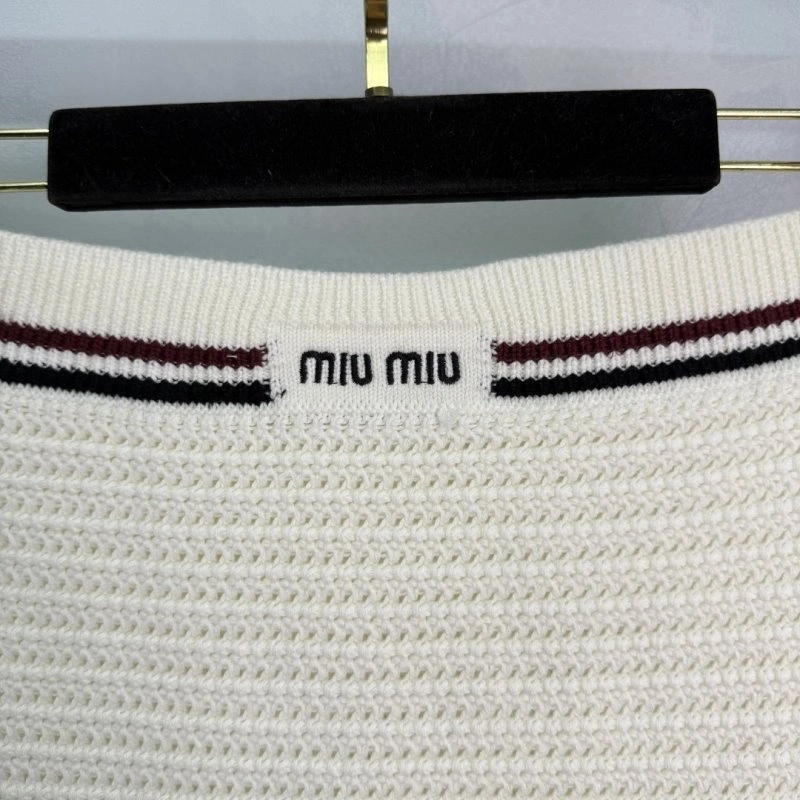 Miu Miu Dress Suits Versatile 154554